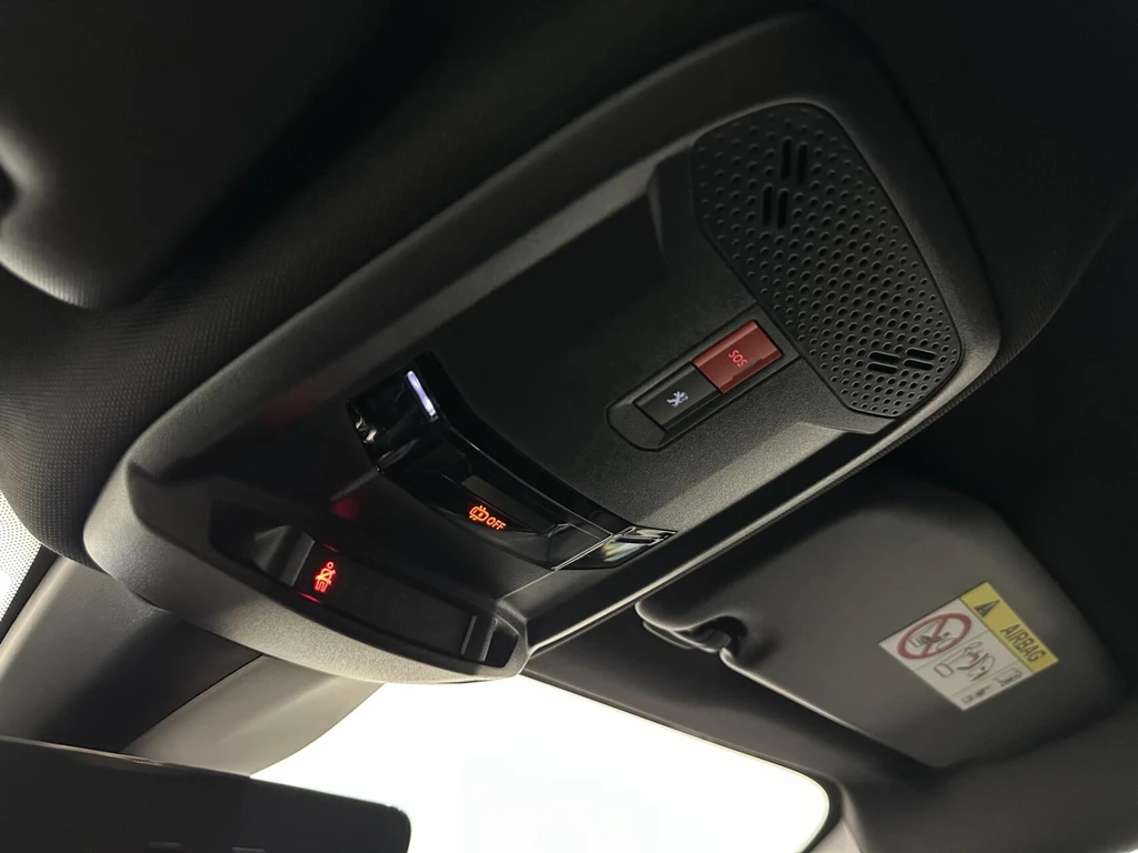Peugeot e-208 – foto 22