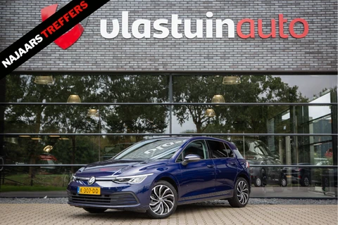 Volkswagen Golf 1.5 TSI Life , Adap. Cruise, Sfeerverlichting, Navigatie, PDC