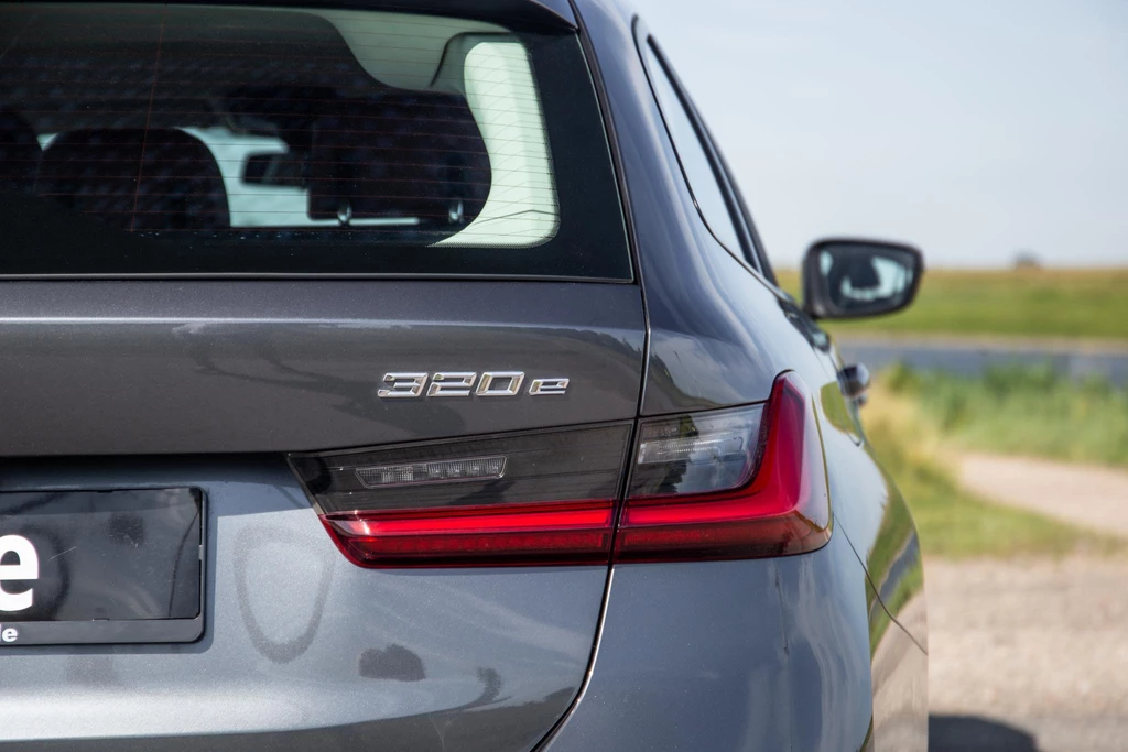 BMW 3 Serie – foto 16