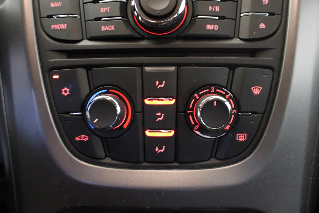 Opel Astra – foto 9