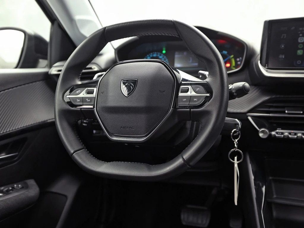 Peugeot 208 – foto 18