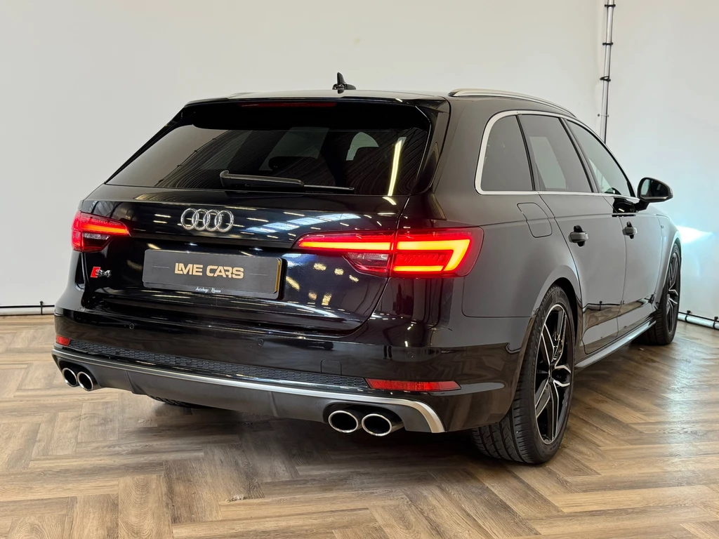 Audi S4 – foto 5
