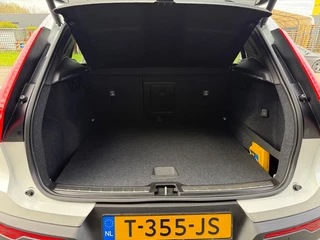 Volvo XC40 – thumbnail 7