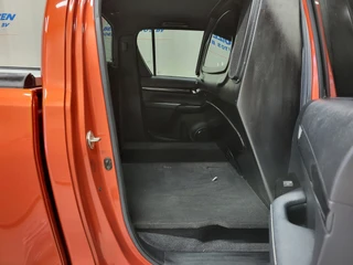 Toyota Hilux – thumbnail 8