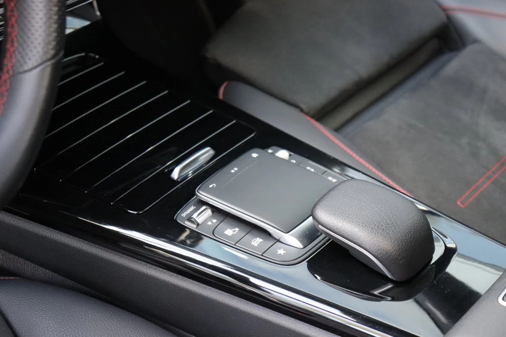 Mercedes-Benz CLA – foto 17