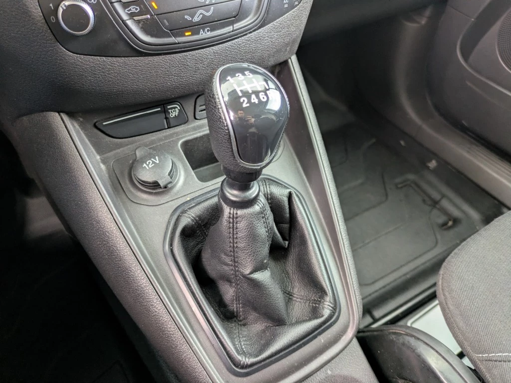 Ford Transit Courier – foto 19