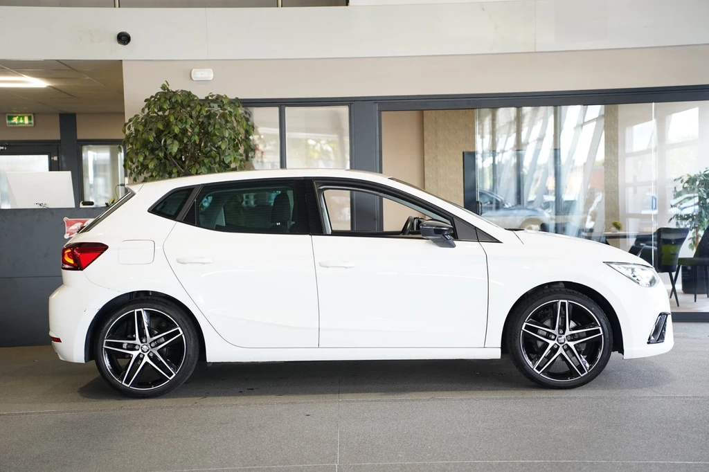 SEAT Ibiza – foto 11