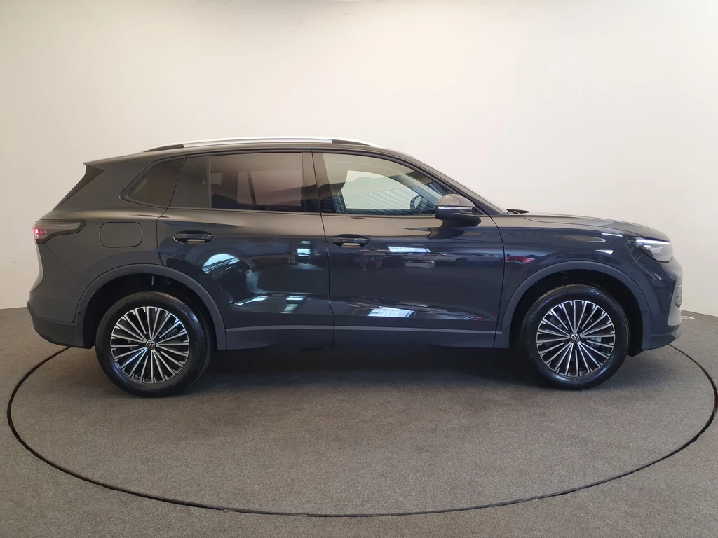 Volkswagen Tiguan – foto 6