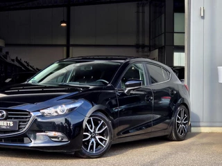 Mazda 3 – thumbnail 2