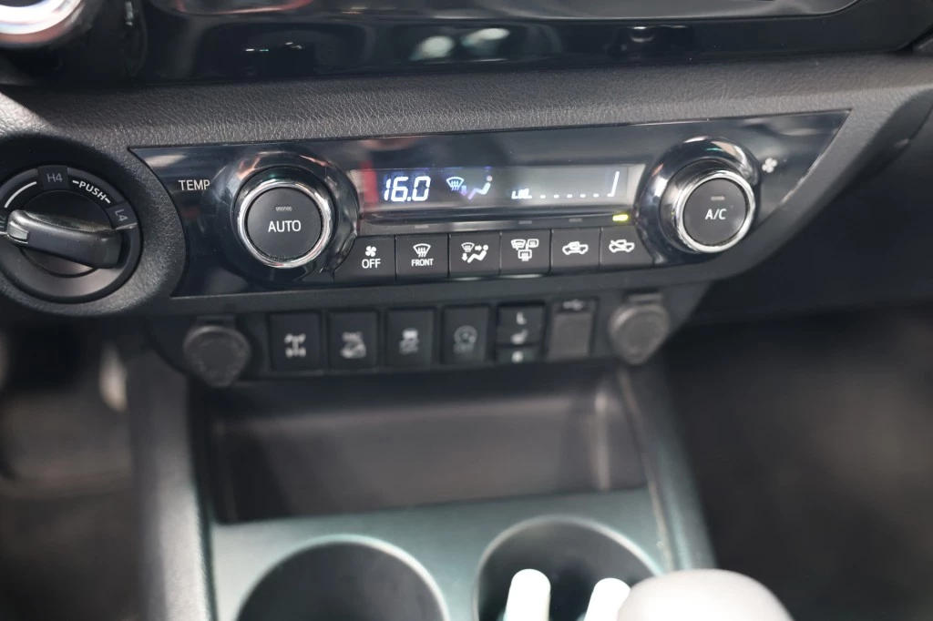 Toyota Hilux – foto 19