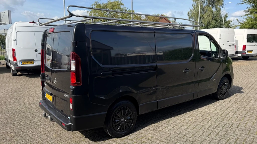 Opel Vivaro – foto 5