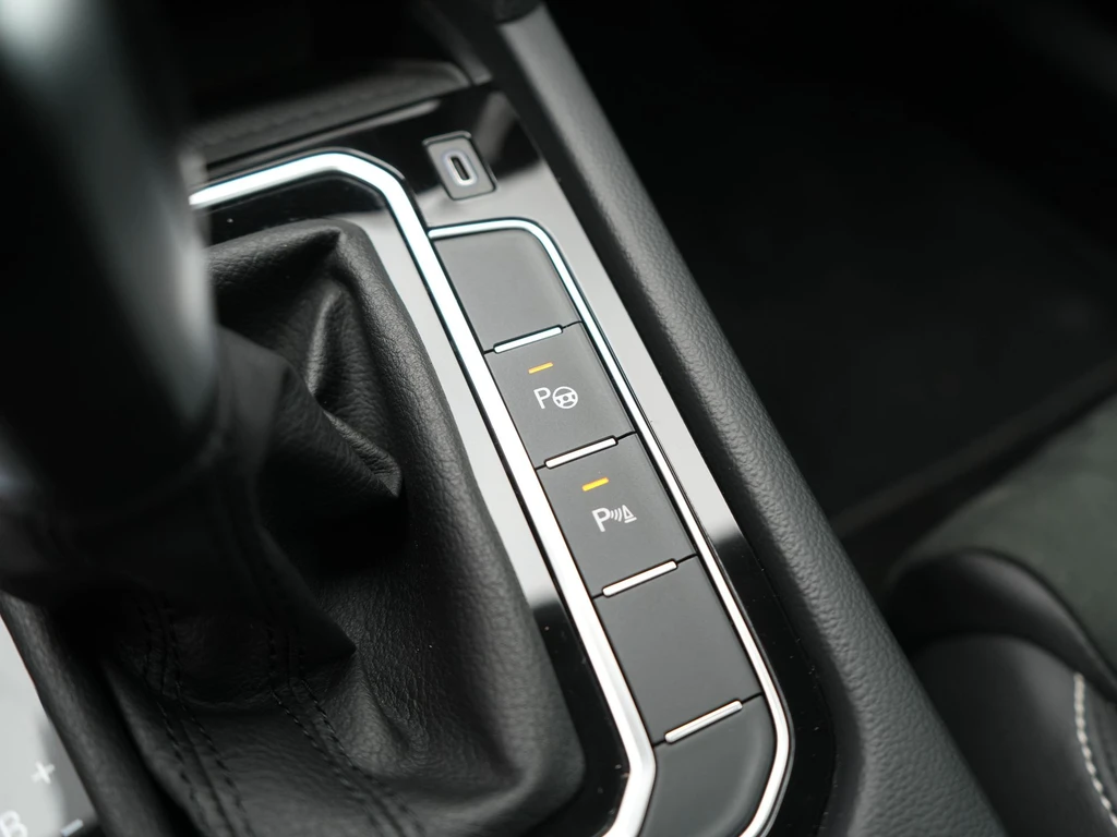 Volkswagen Passat – foto 35