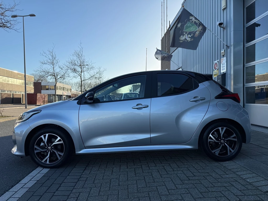 Toyota Yaris – foto 2