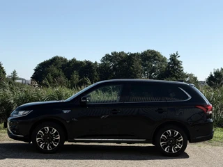 Mitsubishi Outlander – thumbnail 4