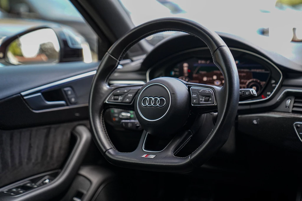 Audi S4 – foto 29