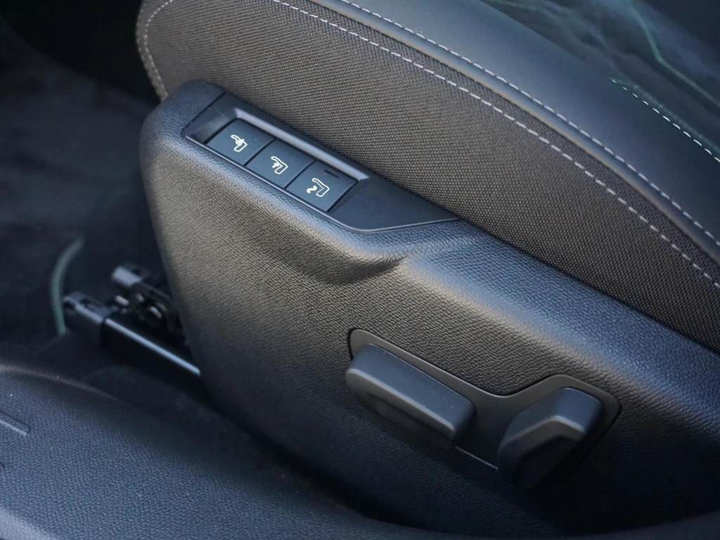 Peugeot 208 – foto 14
