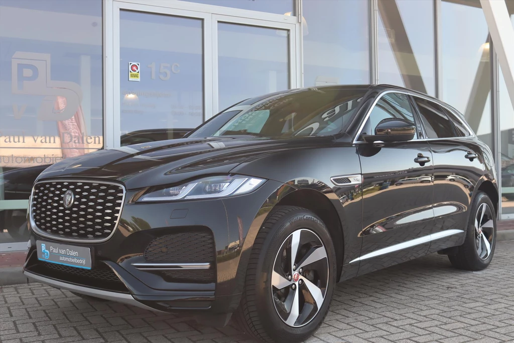 Jaguar F-PACE – foto 2
