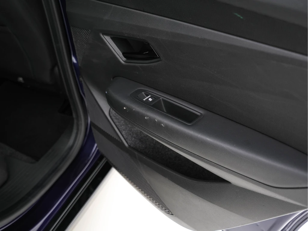 Renault Megane E-Tech – foto 34