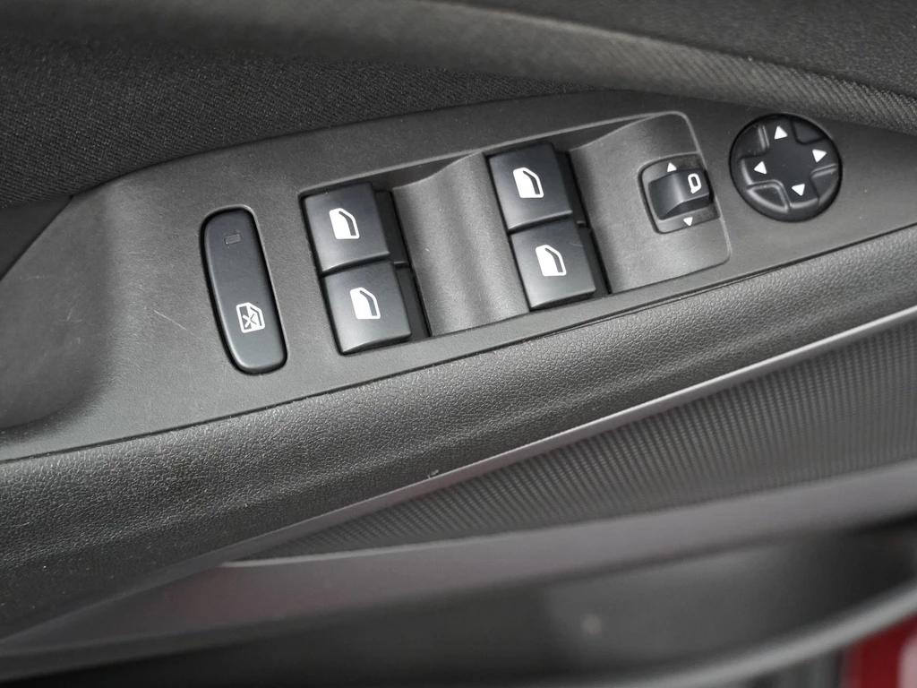 Opel Crossland X – foto 15