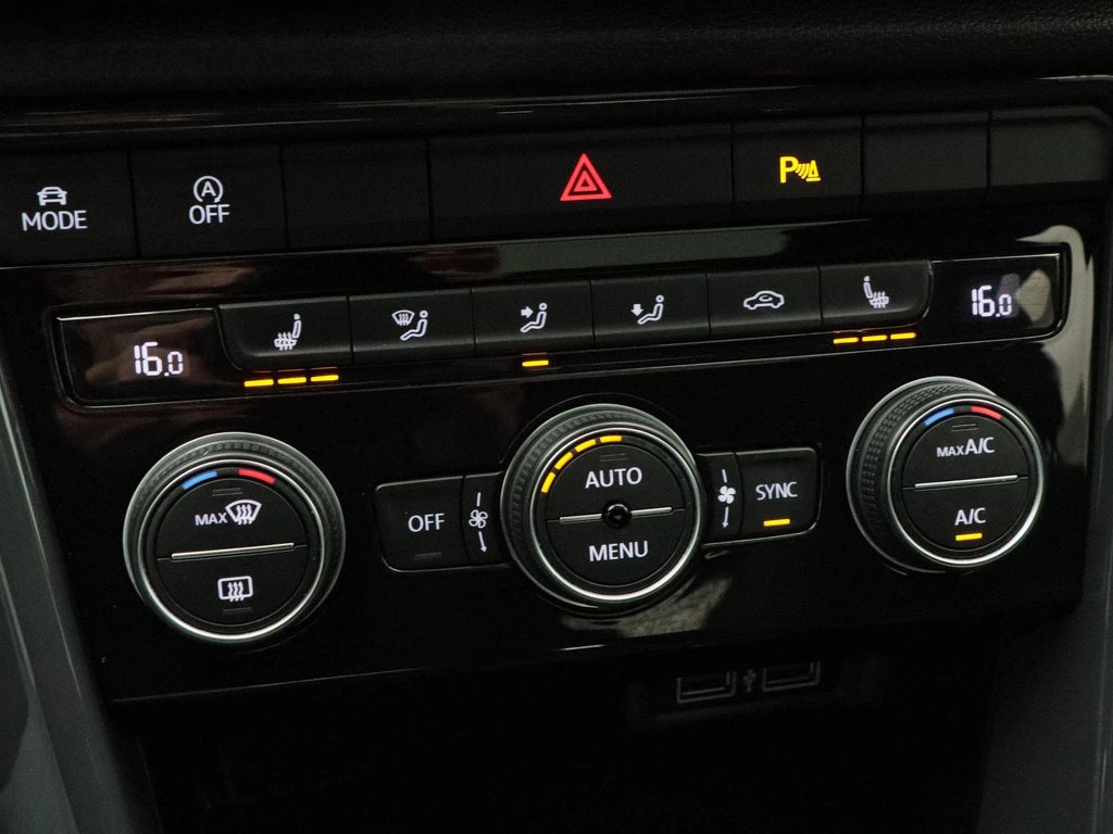 Volkswagen T-Roc – foto 30