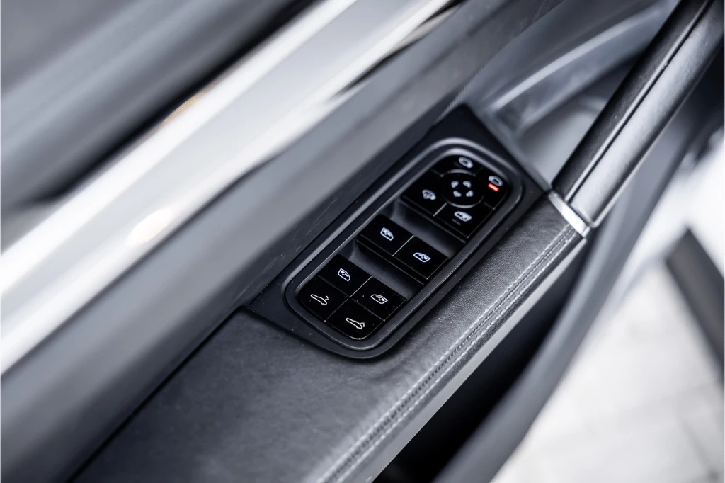 Porsche Cayenne – foto 27