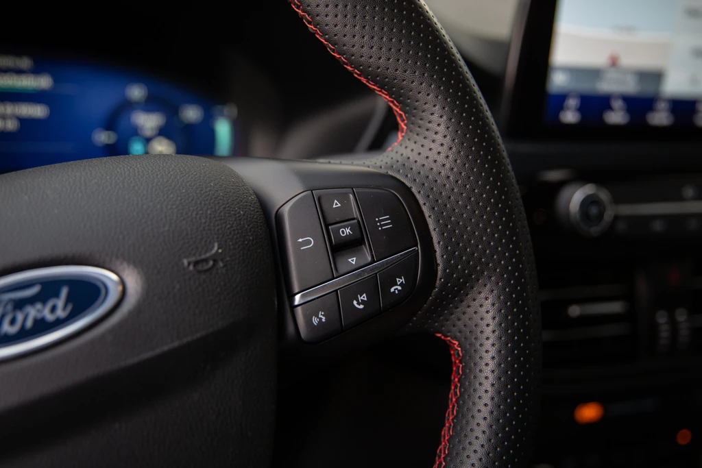 Ford Kuga – foto 13