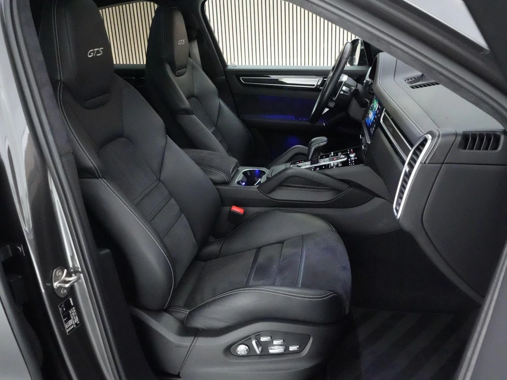 Porsche Cayenne – foto 23