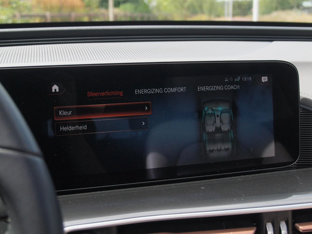 Mercedes-Benz EQC – foto 23
