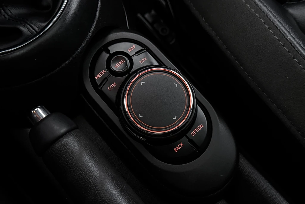 MINI 5-deurs – foto 17