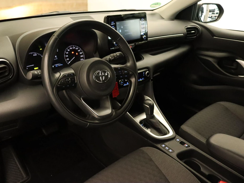 Toyota Yaris – foto 12