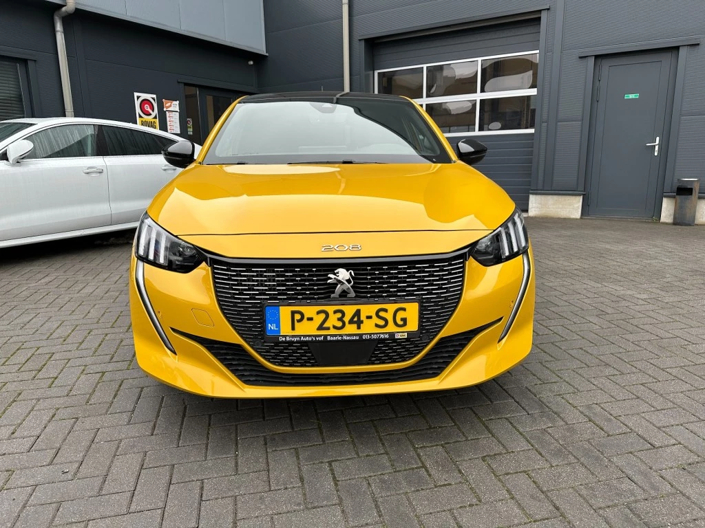 Peugeot 208 – foto 6