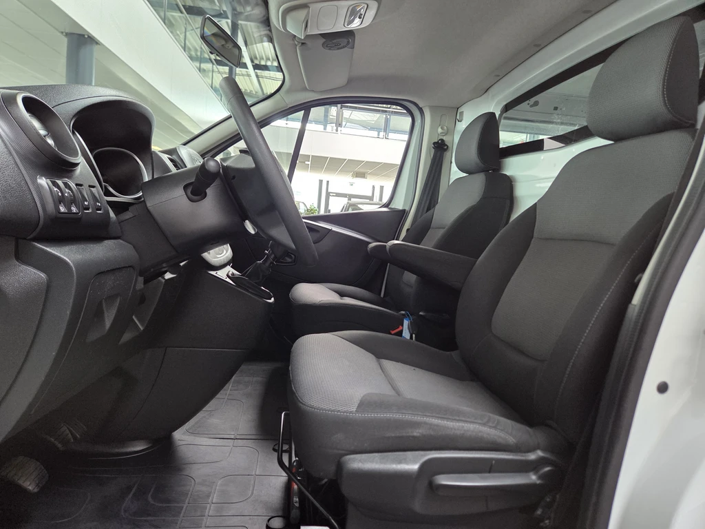 Renault Trafic – foto 12