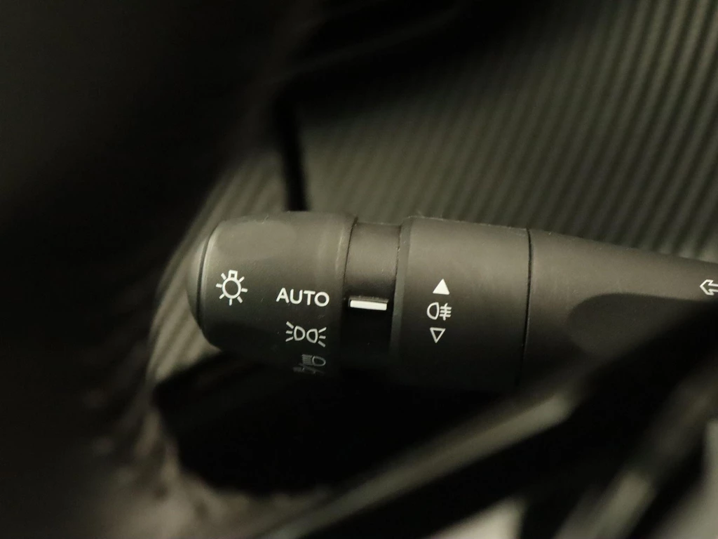 Peugeot e-2008 – foto 24