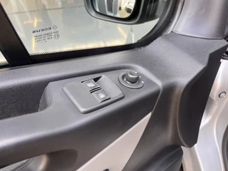 Renault Trafic – thumbnail 15