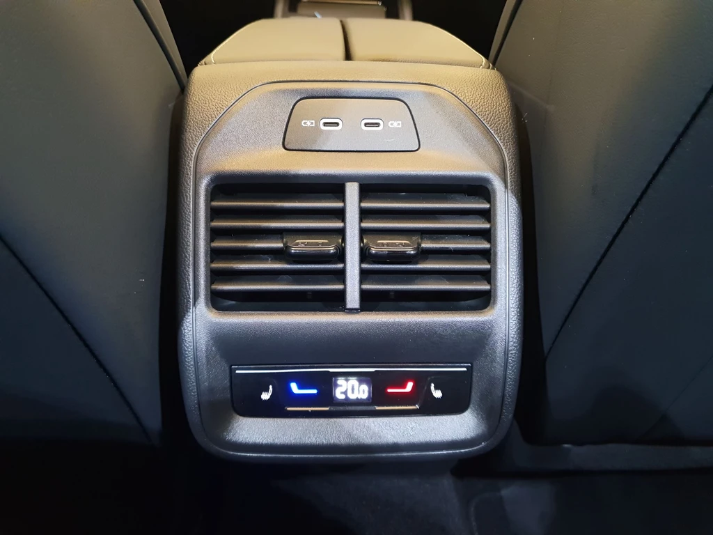Volkswagen Passat – foto 32