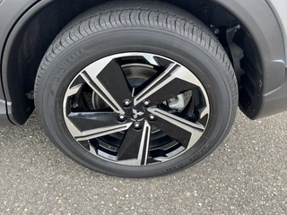 Mitsubishi Eclipse Cross – thumbnail 18