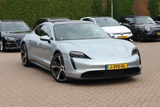 Porsche Taycan – thumbnail 7