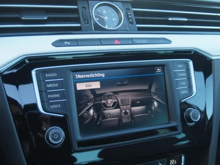 Volkswagen Passat – thumbnail 24