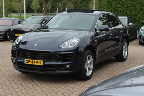 Porsche Macan 3.0 D S / Panoramadak / Adaptieve Stoelen / Parkeerhulp V+A / 19'' / Navigatie / Stoelverwarming / Cruise Control
