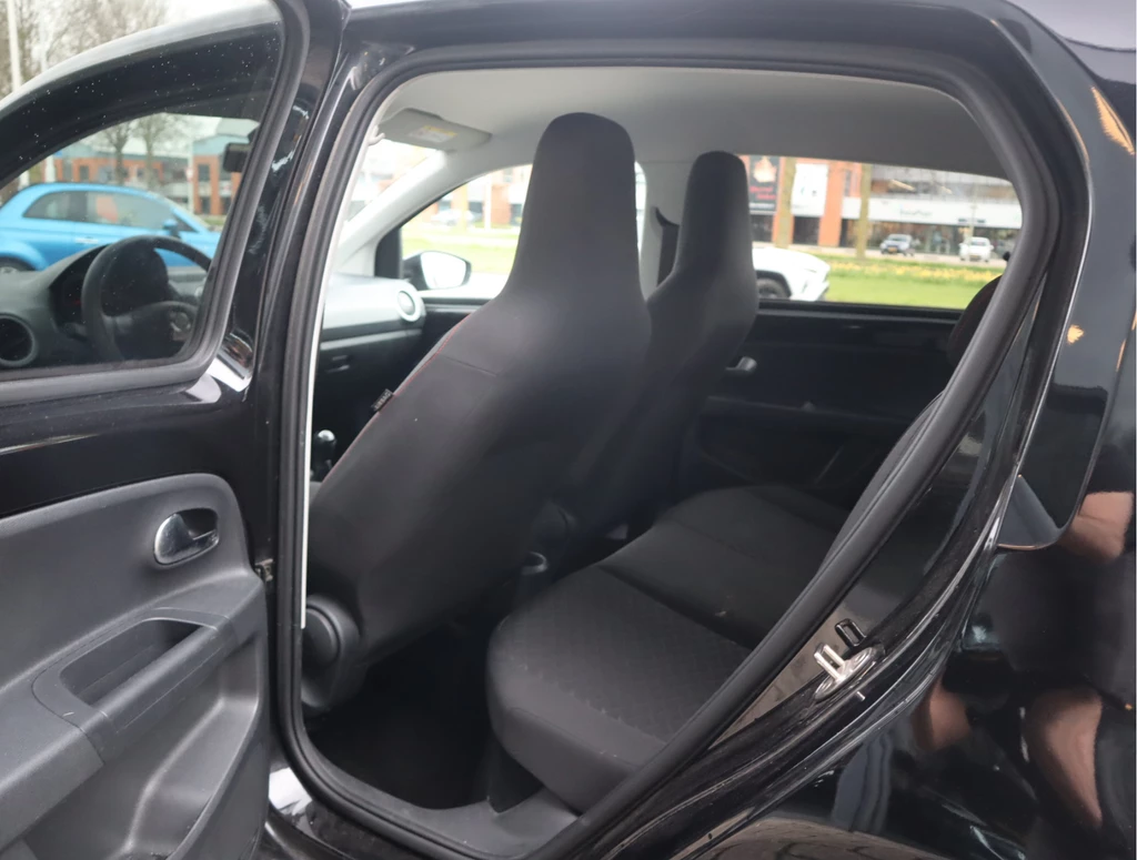 Volkswagen up! – foto 9