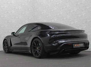 Porsche Taycan – thumbnail 4