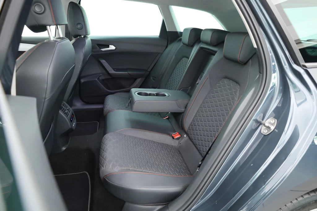 SEAT Leon – foto 33