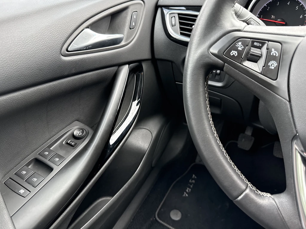 Opel Astra – foto 15