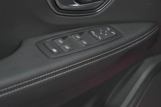 Renault Scénic – thumbnail 35
