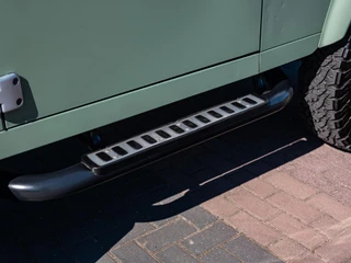 Land Rover Defender – thumbnail 40