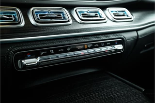 Mercedes-Benz GLE – thumbnail 24