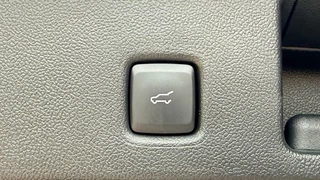 Ford Kuga – thumbnail 24