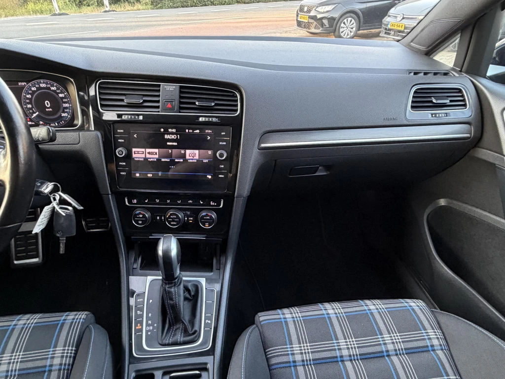 Volkswagen Golf – foto 32