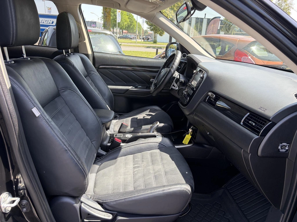 Mitsubishi Outlander – foto 9