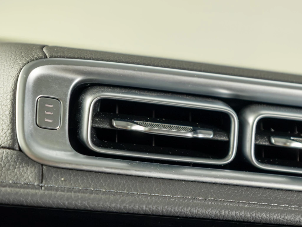 Mercedes-Benz S-Klasse – foto 30